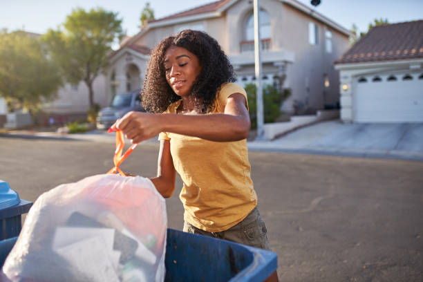 Best Dumpster Rental Services  in Elwood, KS