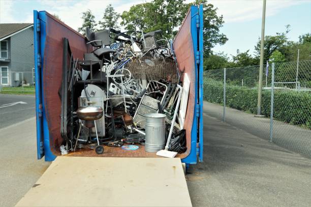 Best Construction Debris Removal  in Elwood, KS
