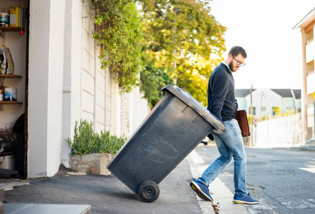 Household Junk Removal in Elwood, KS